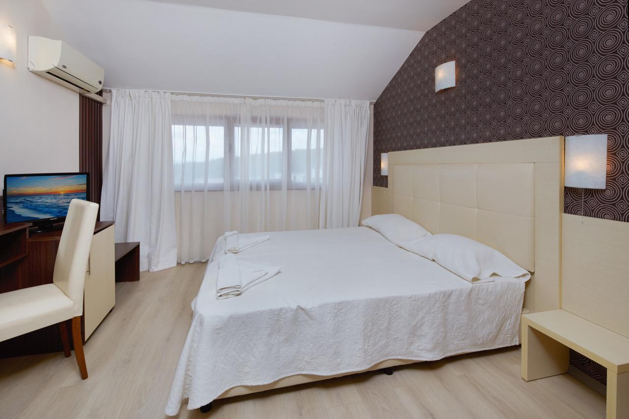 Relax Complex &
