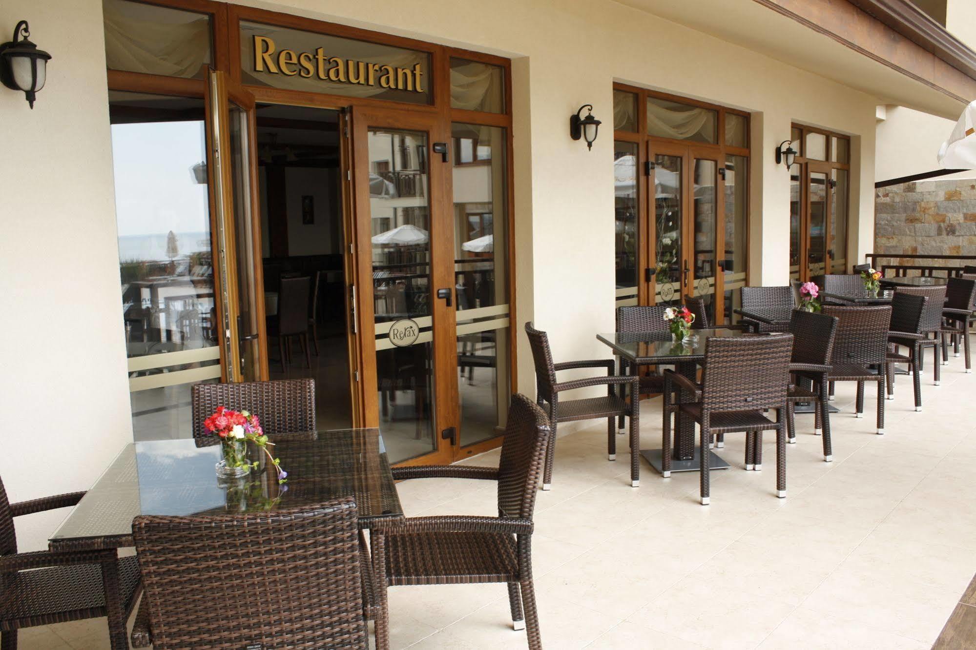 Relax Complex & Hotel