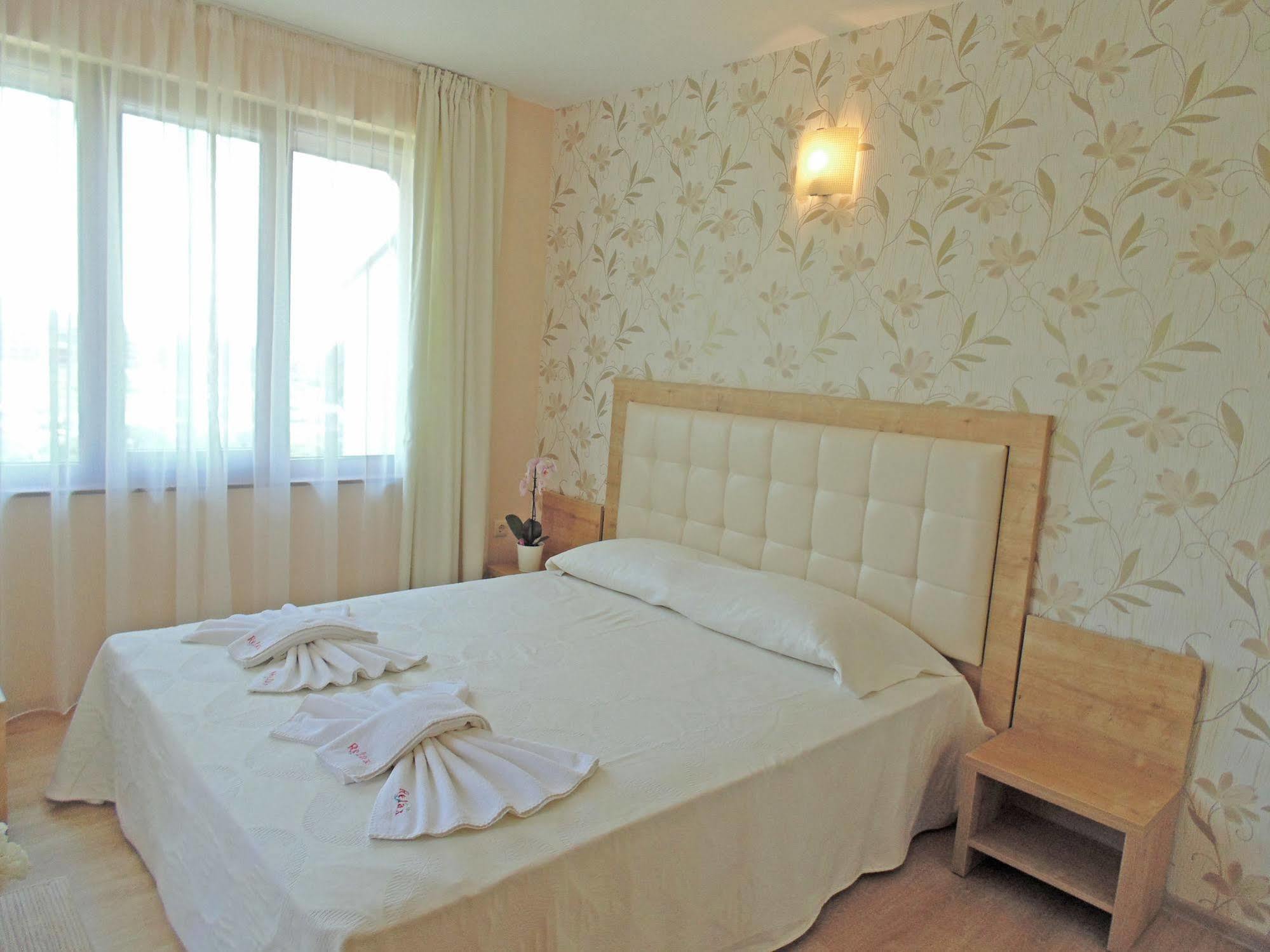 Relax Complex & 3* Słoneczny Brzeg